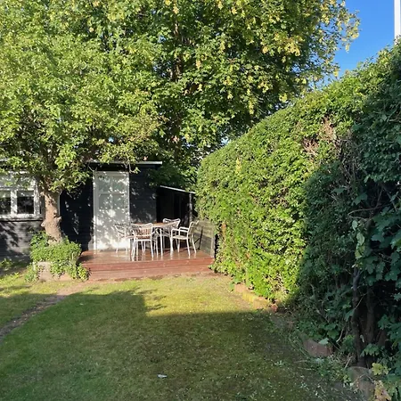 別荘 With Garden, Free Parking & 5 Min From Train *