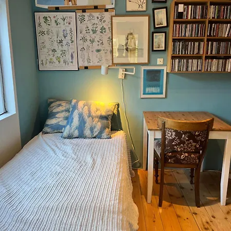 With Garden, Free Parking & 5 Min From Train 別荘 コペンハーゲン